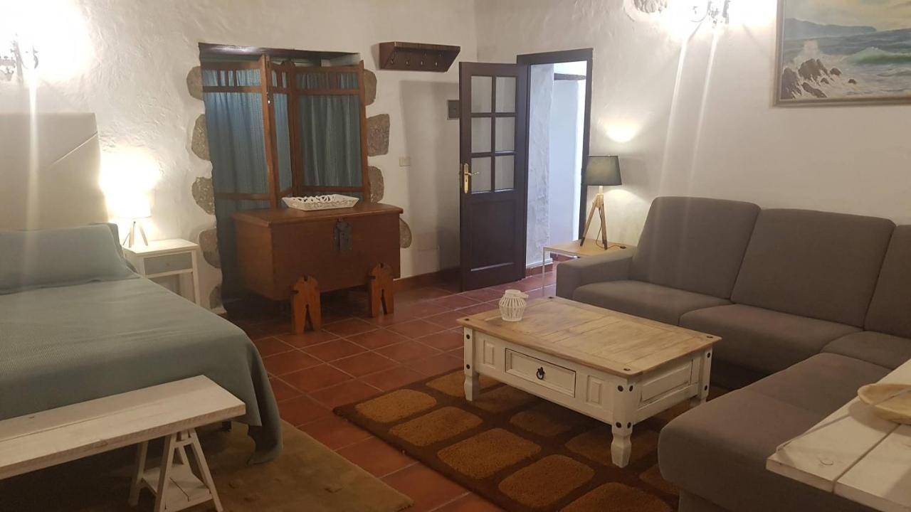 Rk La Casona De Tejeda Villa Exterior photo